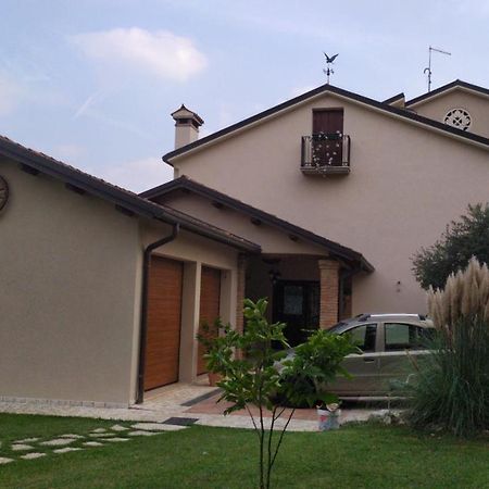 Residenza Airone Guest House Vicenza Bagian luar foto